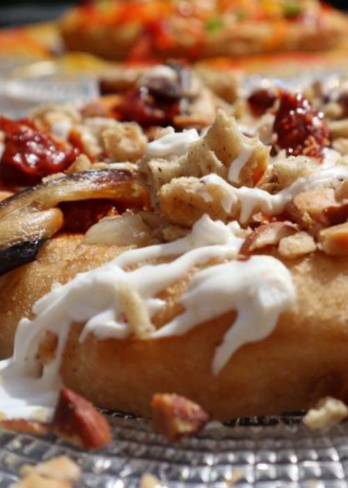 Isabella De Cham Pizza Fritta Isabella De Cham Pizza Fritta