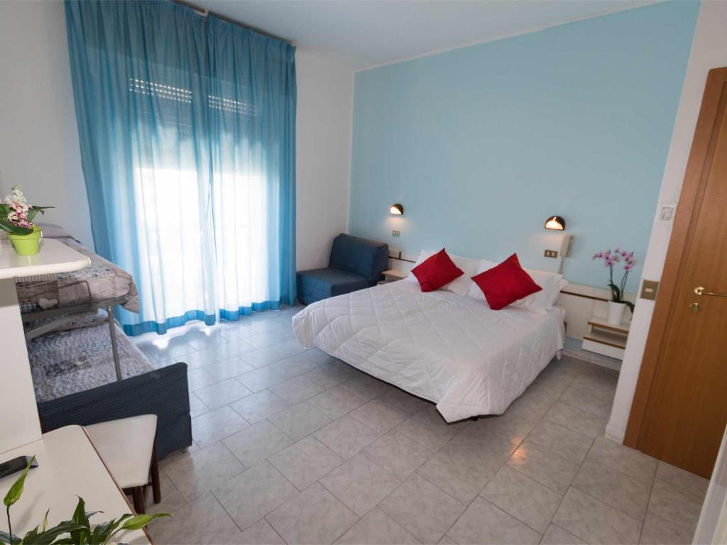 Hotel Giannella, Fornace di Miramare (1)