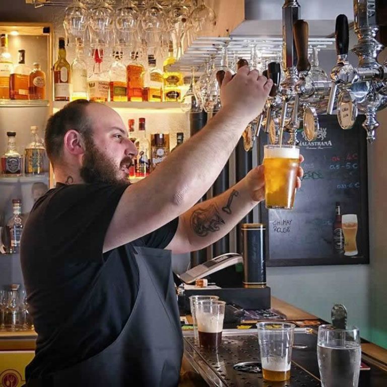 Pub Paninoteca Birreria Piadineria The Shamrock's Pub Vittoria