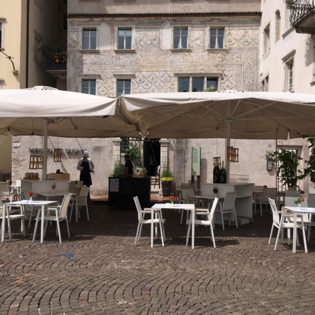 Ristorante Aperitivo e Afterdinner Enoteca Scrigno del Duomo Trento