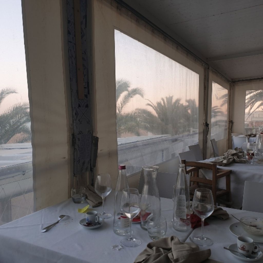 Happy Hour & After-dinner Wine Bar Restaurant Ristorante Eugenio Numana