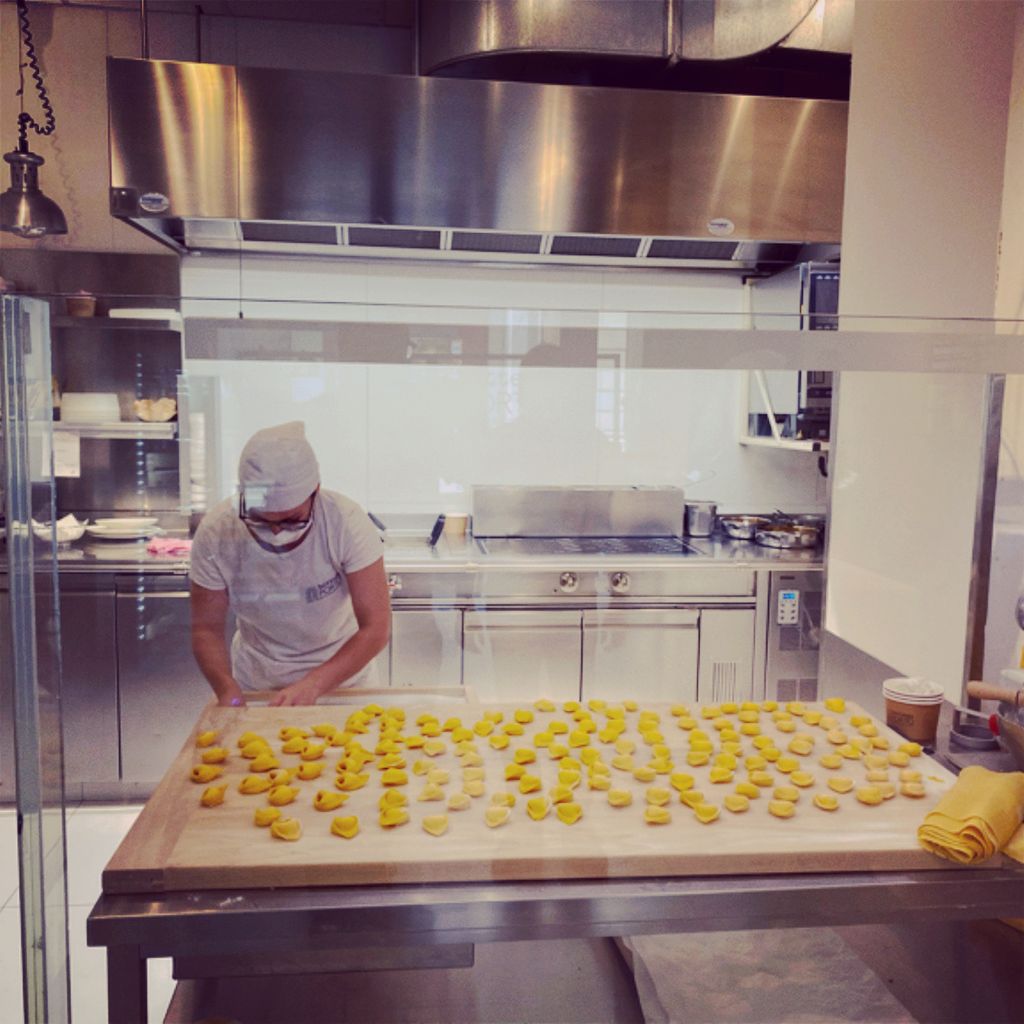 Fast Food Diner Bottega Portici - Indipendenza Bologna