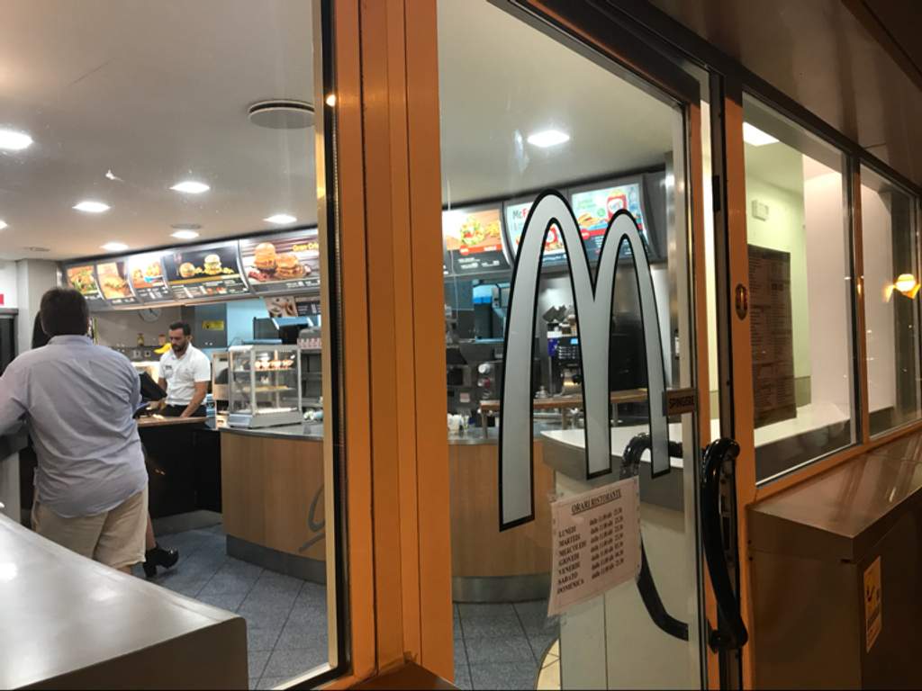 Fast Food Mc Donald's Family Food Rimini SRL SanGiuliano a Mare