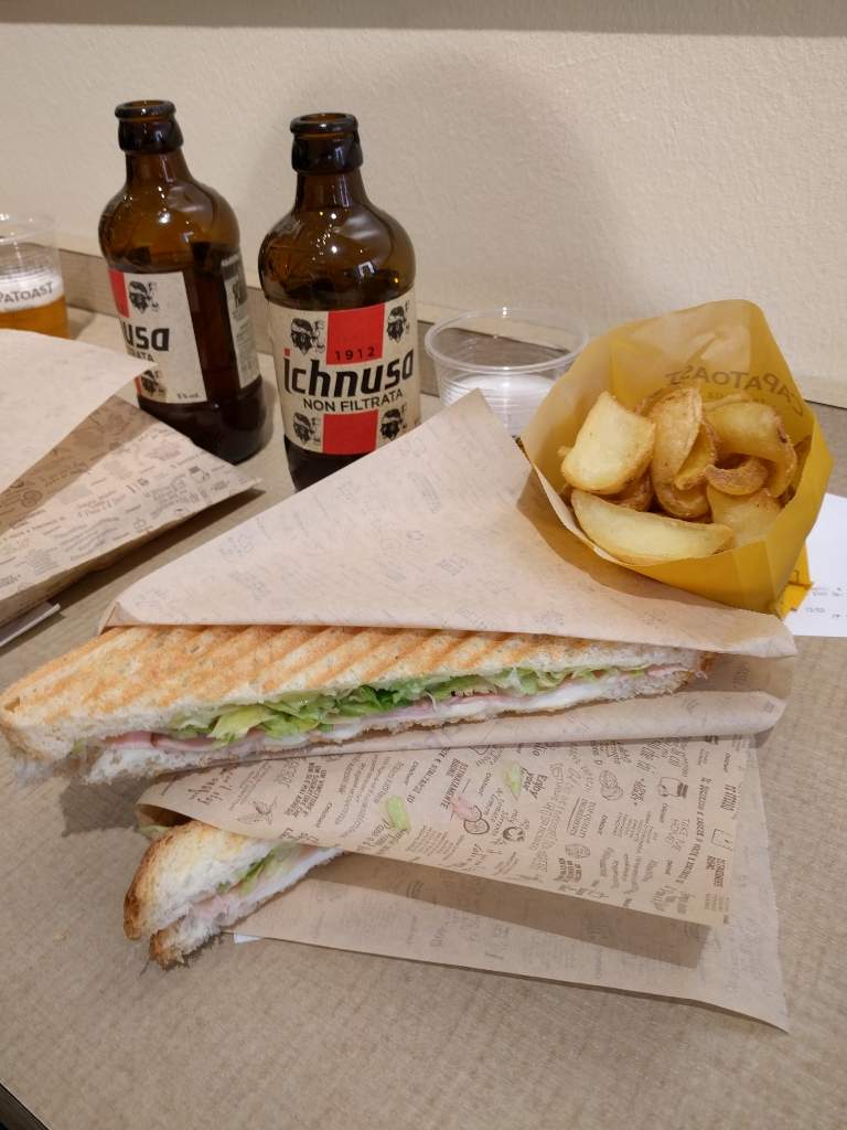 Fast Food Pausa pranzo CAPATOAST Toasteria TRENTO Trento