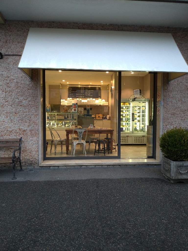 Ice Cream Shop Coffee Bar Cremeria Italia Fantasina