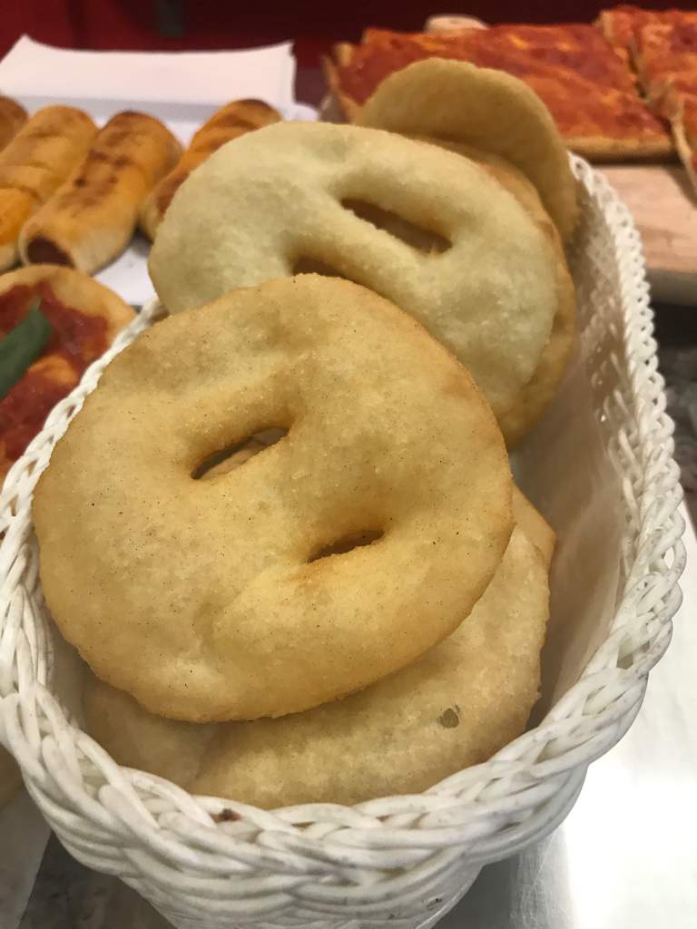 Pizzeria al taglio Pizza Margherita Martinsicuro