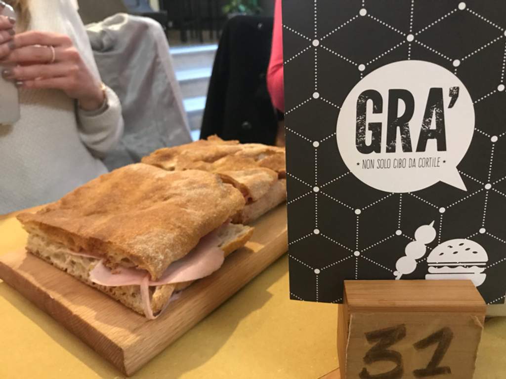 Bistrot Wine Bar Ristorante GRA' non solo cibo da cortile Pesaro