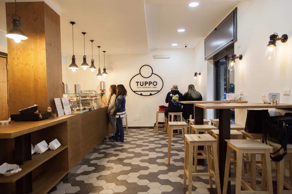 Bistro Ice Cream Shop Coffee Bar Dessert and Pastry Shop Food Truck Street Food Tuppo Milazzo