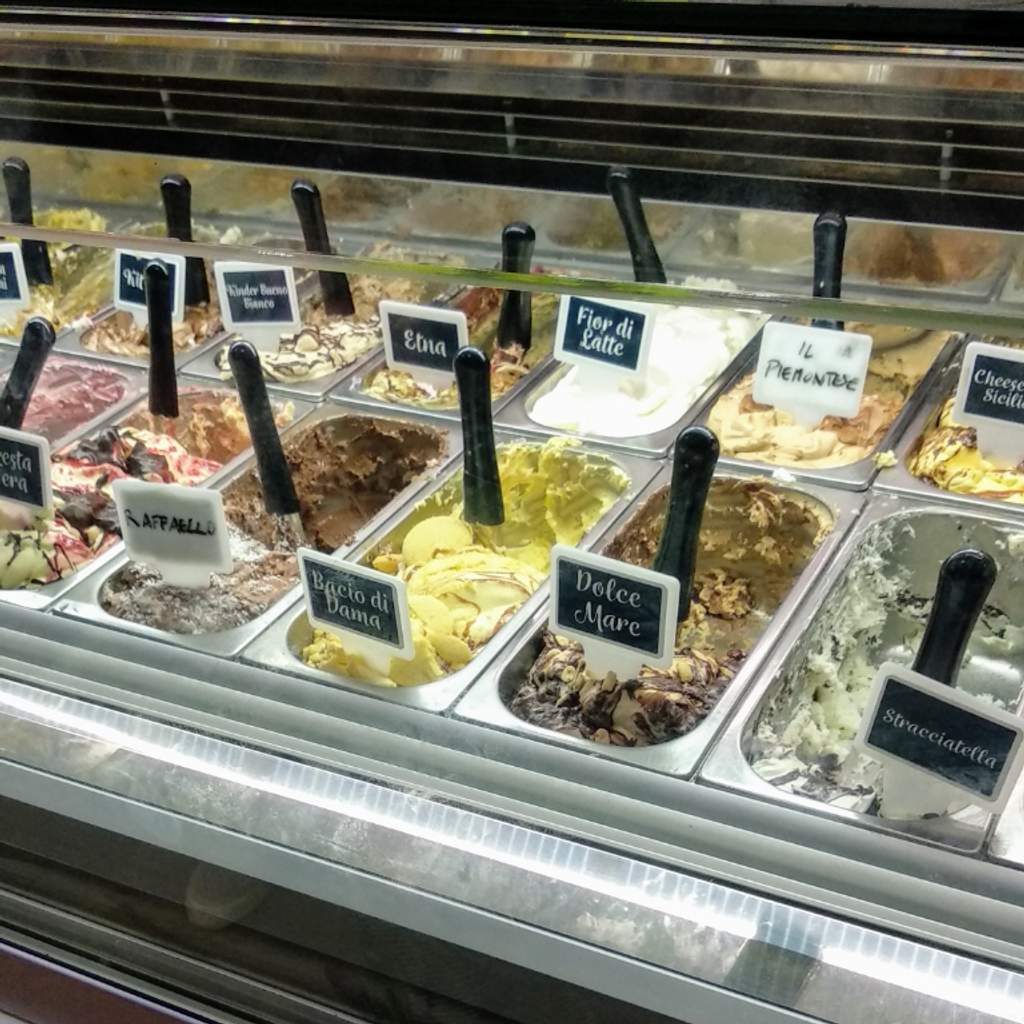 Ice Cream Shop Coffee Bar Venezia Tortoreto Lido