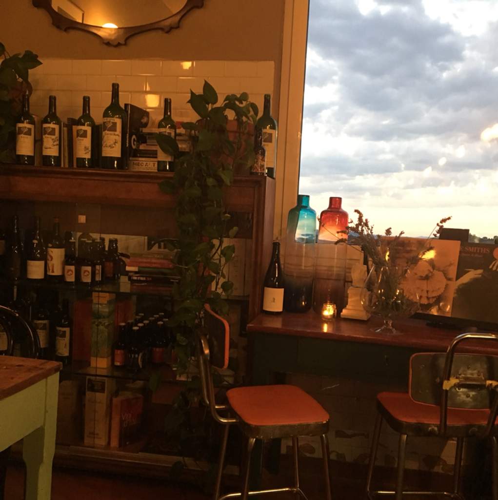 Wine Bar Cantina antisociale Petritoli