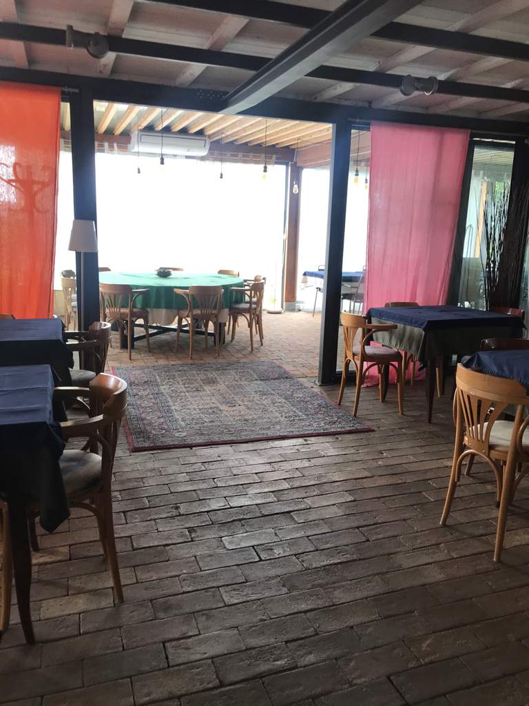 Restaurant Casa Azzurra Seta Cruda Passo Loro Piceno