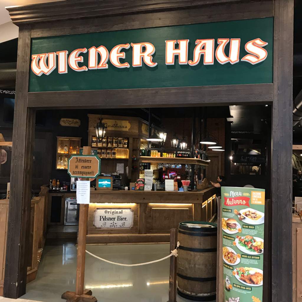 Fast Food Wiener Haus Stazione di Salone