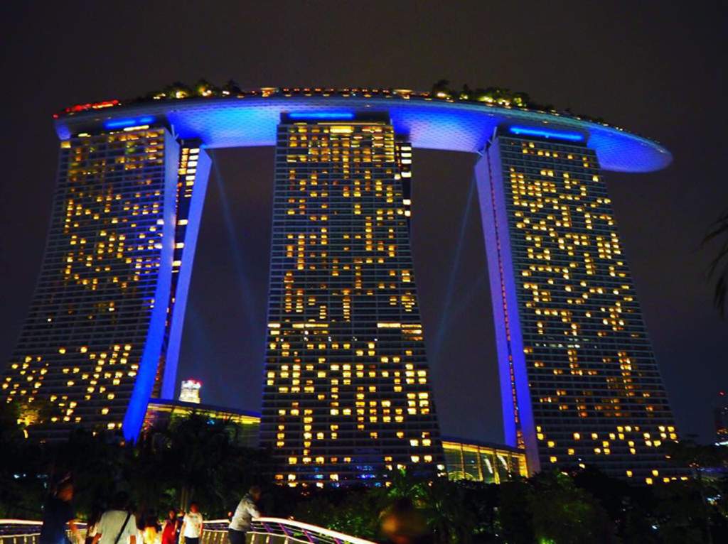Happy Hour & After-dinner Restaurant Marina Bay Sands Marina Bay