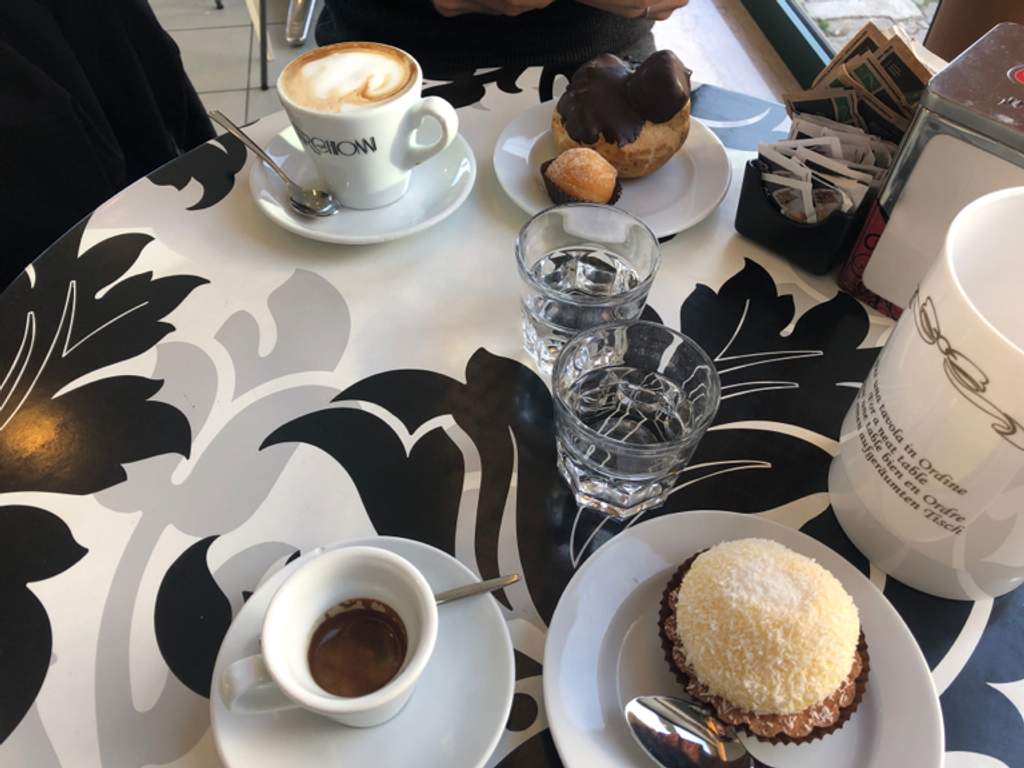 Dessert and Pastry Shop Coffee Bar Pasticceria Marchionne Cologna Spiaggia