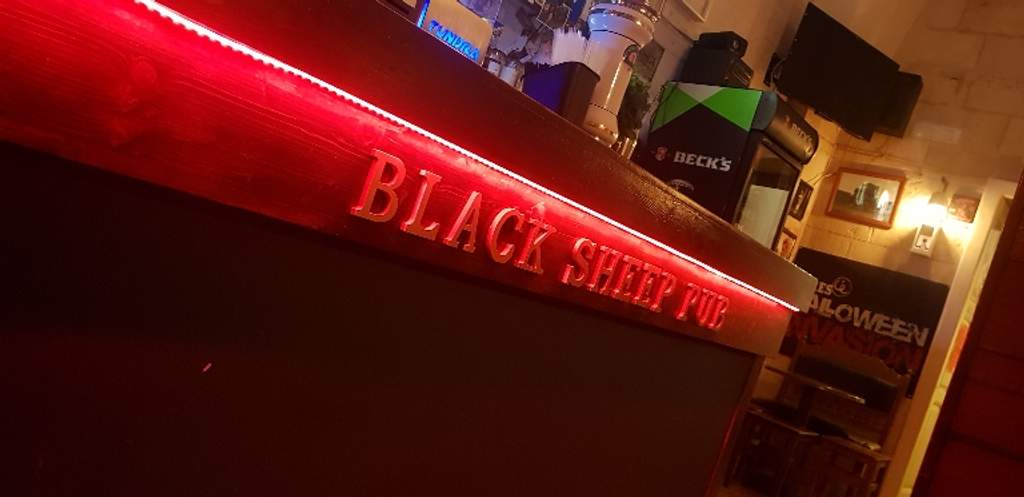 Pub Aperitivo e Afterdinner Black Sheep Pub Avetrana