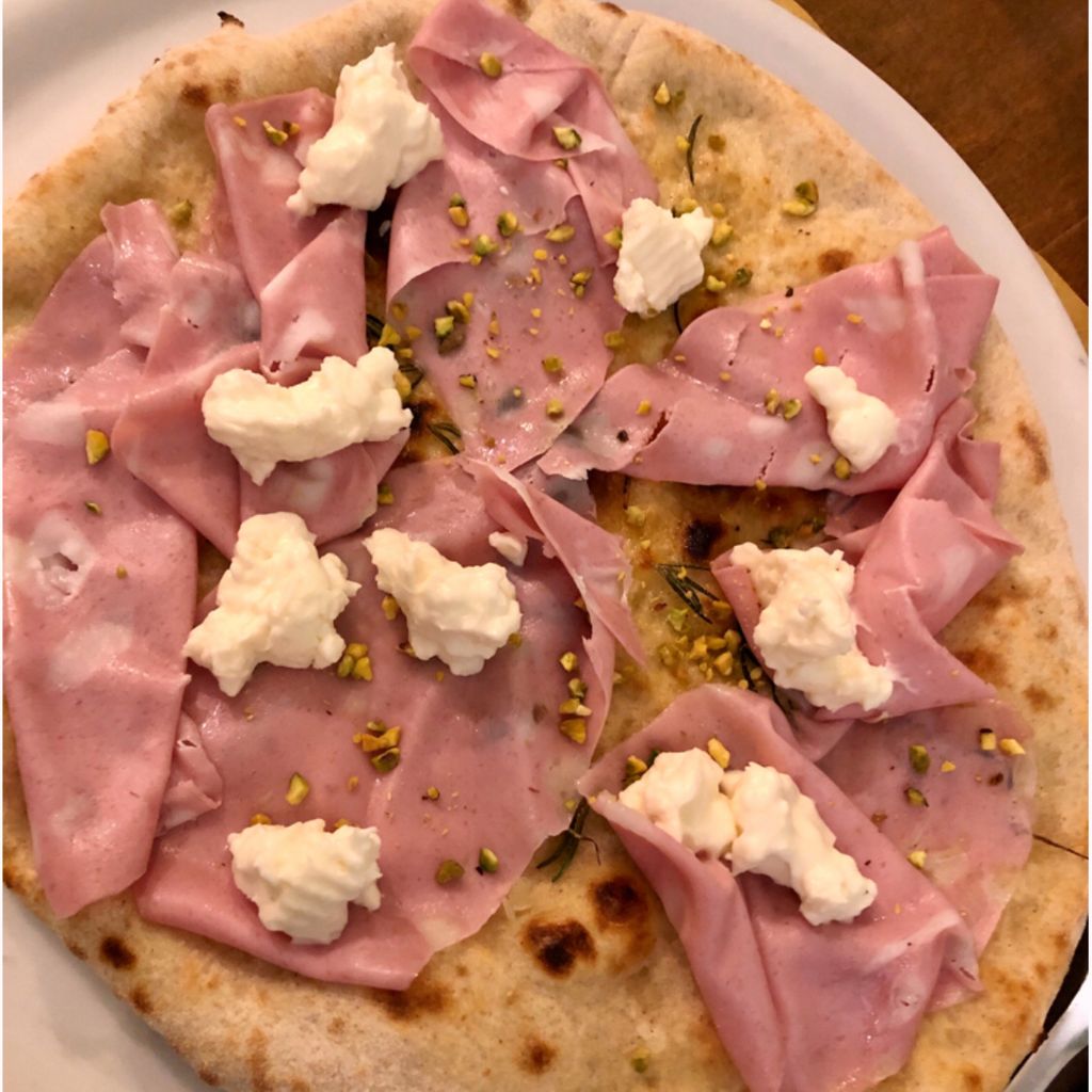 Pizza place Tavern Nascunnù Porto d'Ascoli