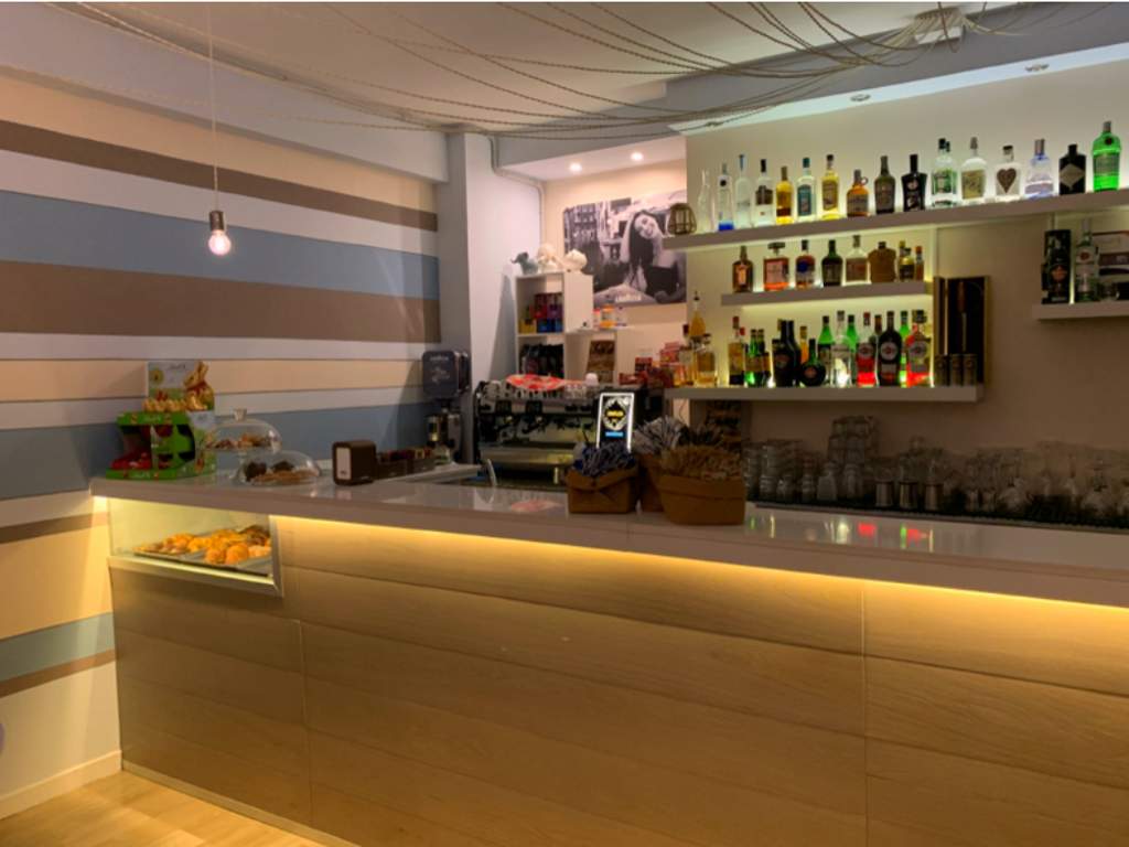 Coffee Bar Happy Hour & After-dinner Baraonda Porto Cesareo