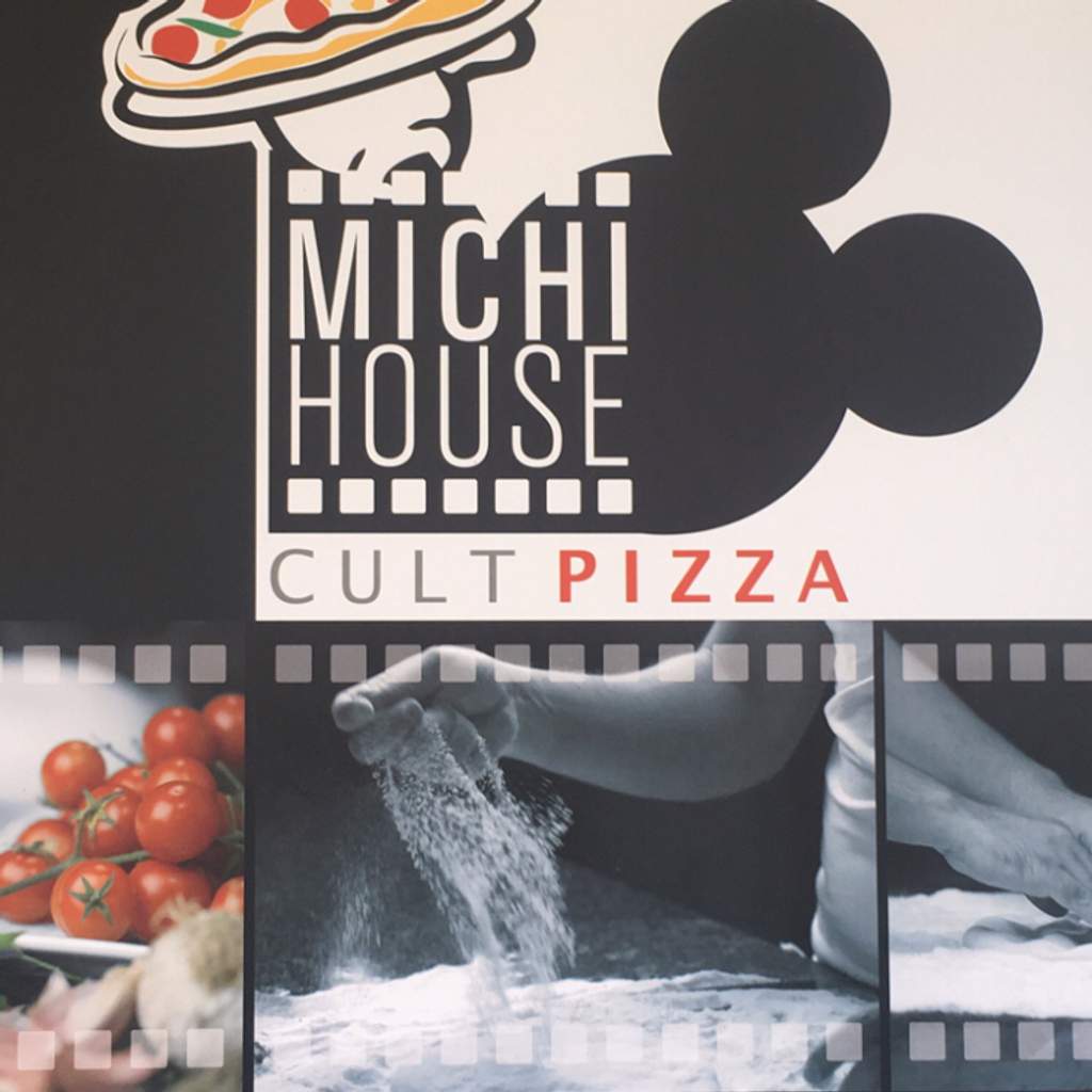 Pizzeria Michi House Casa Santa