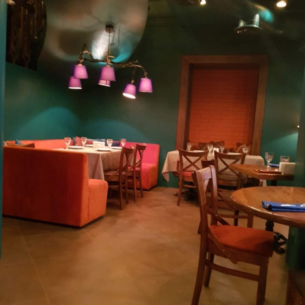 Ristorante Gayane's Golden Ring