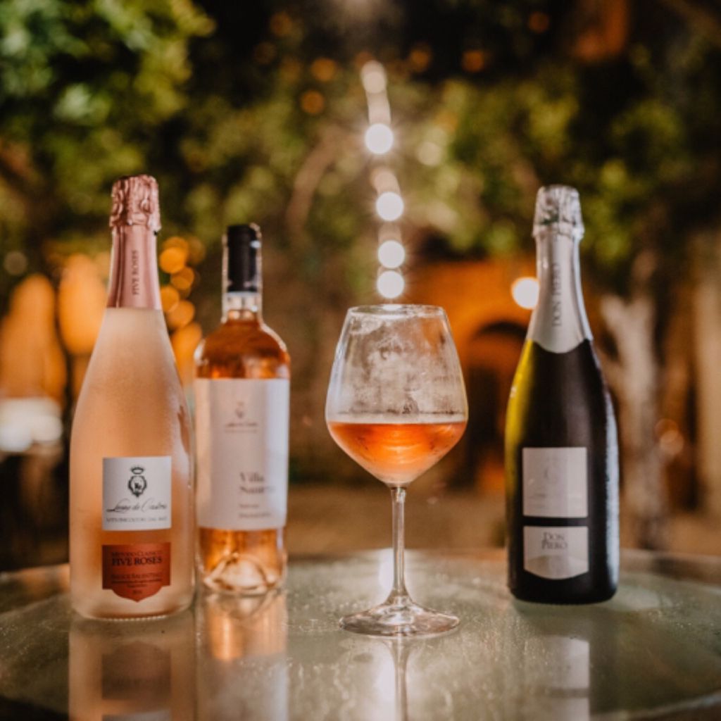 Aperitivo e Afterdinner Bistrot Ristorante Wine Bar Baronale Museum Cafè Vaste