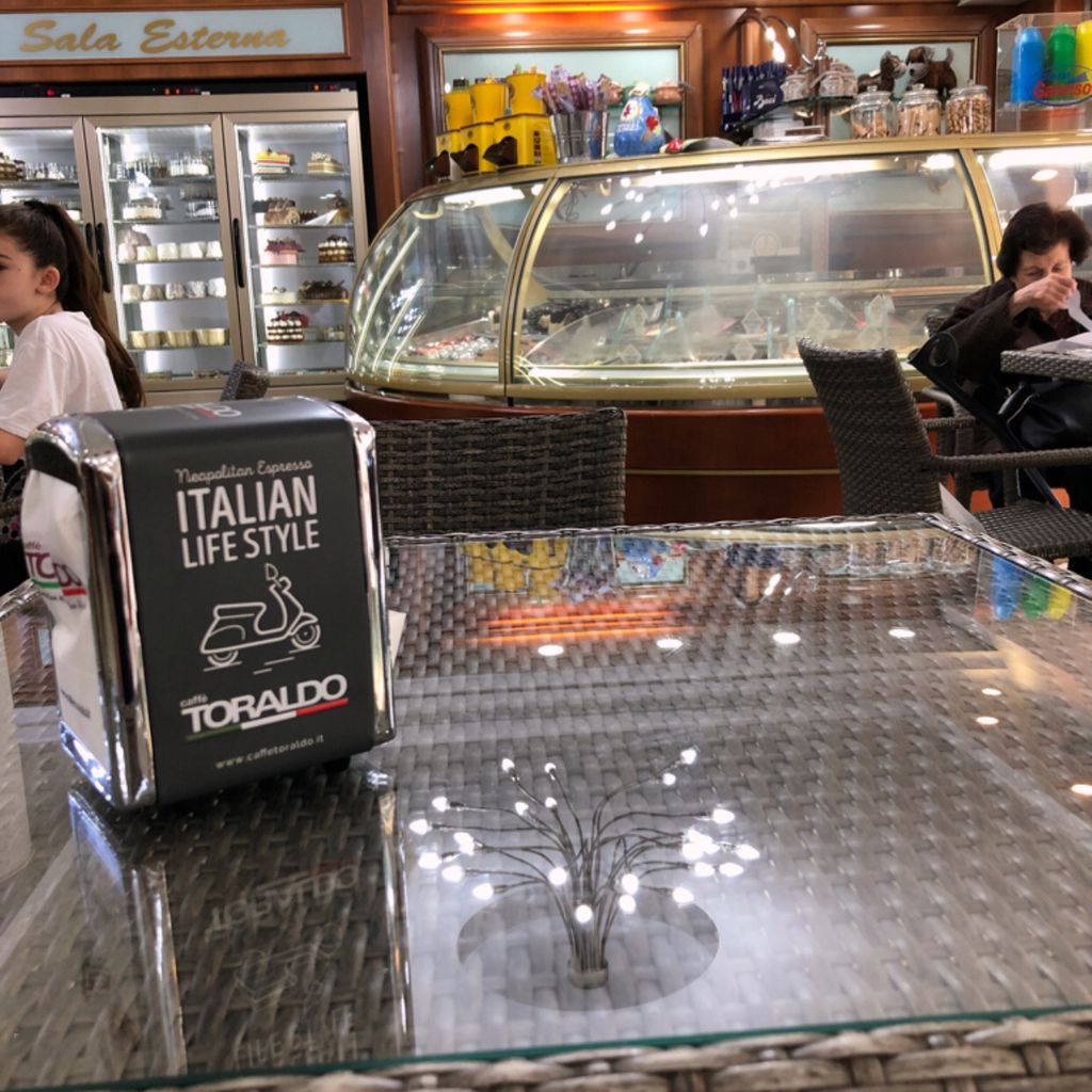 Coffee Bar Dessert e Pasticceria Moulin Rouge Cupa dei Cani