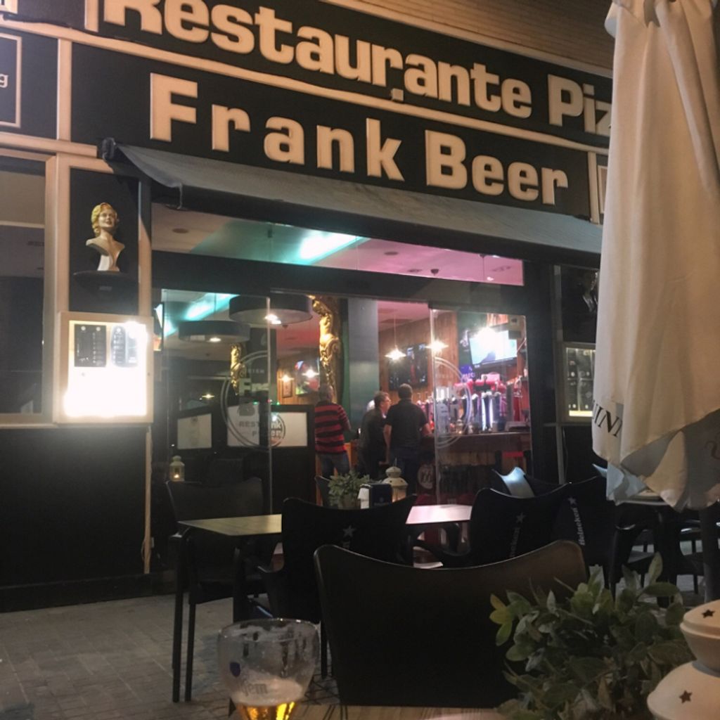Gastropub Pizza place Restaurant Frank Beer Nazaret