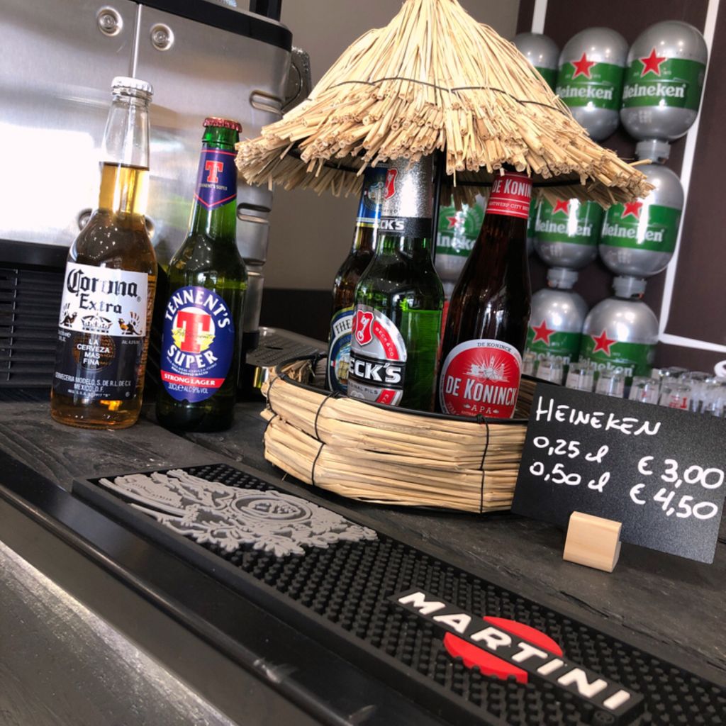 Happy Hour & After-dinner Diner Coffee Bar Wine Bar Mixology club Rannola Nord