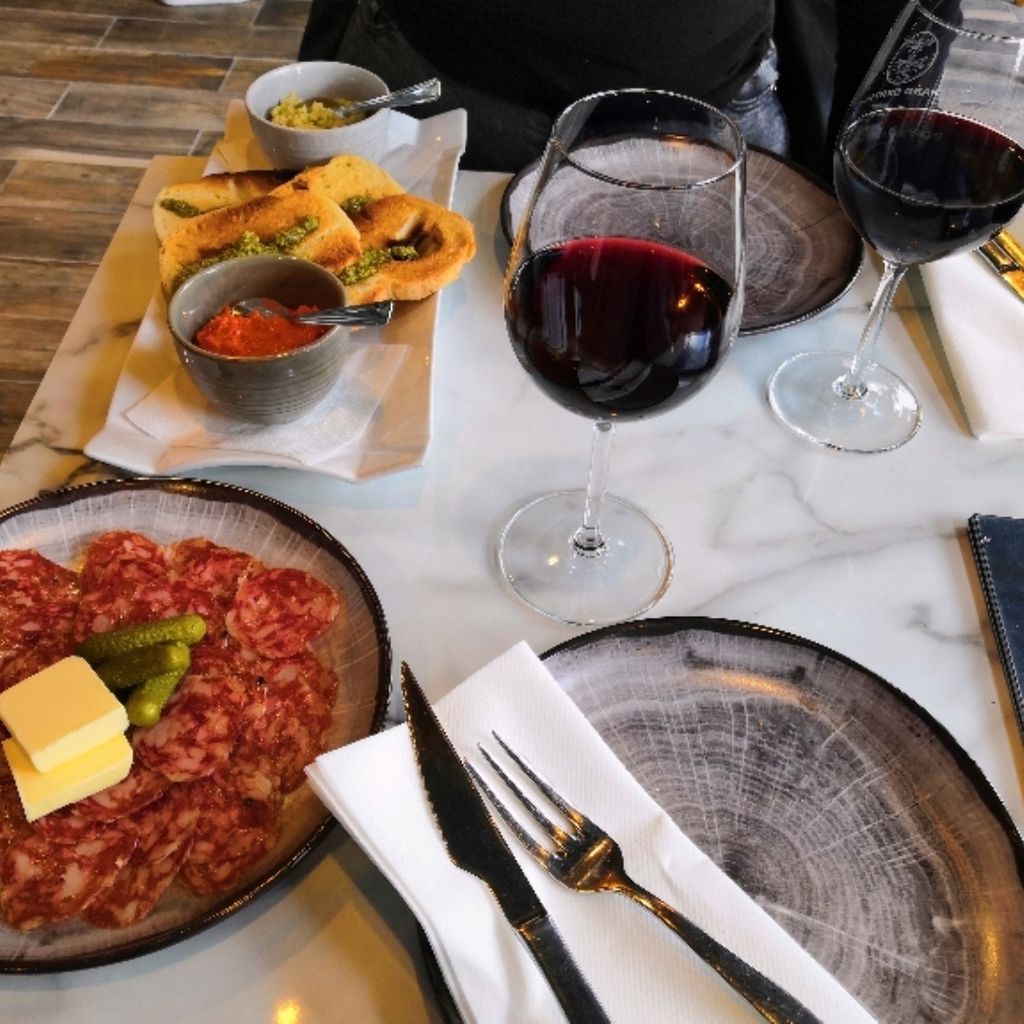 Wine Bar Restaurant La Vallée des Vins Serris