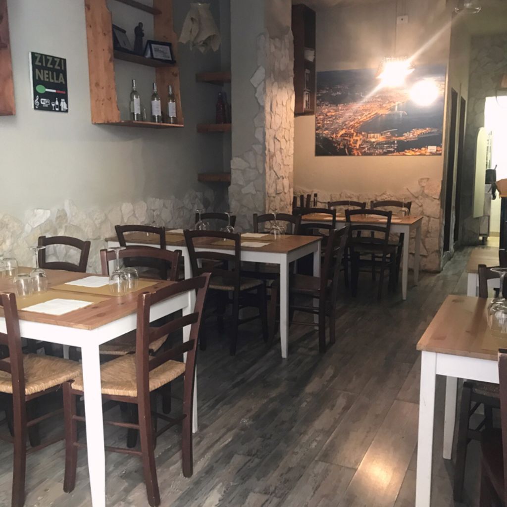Trattoria Zizzinella - Piccola Trattoria Popolare Salerno