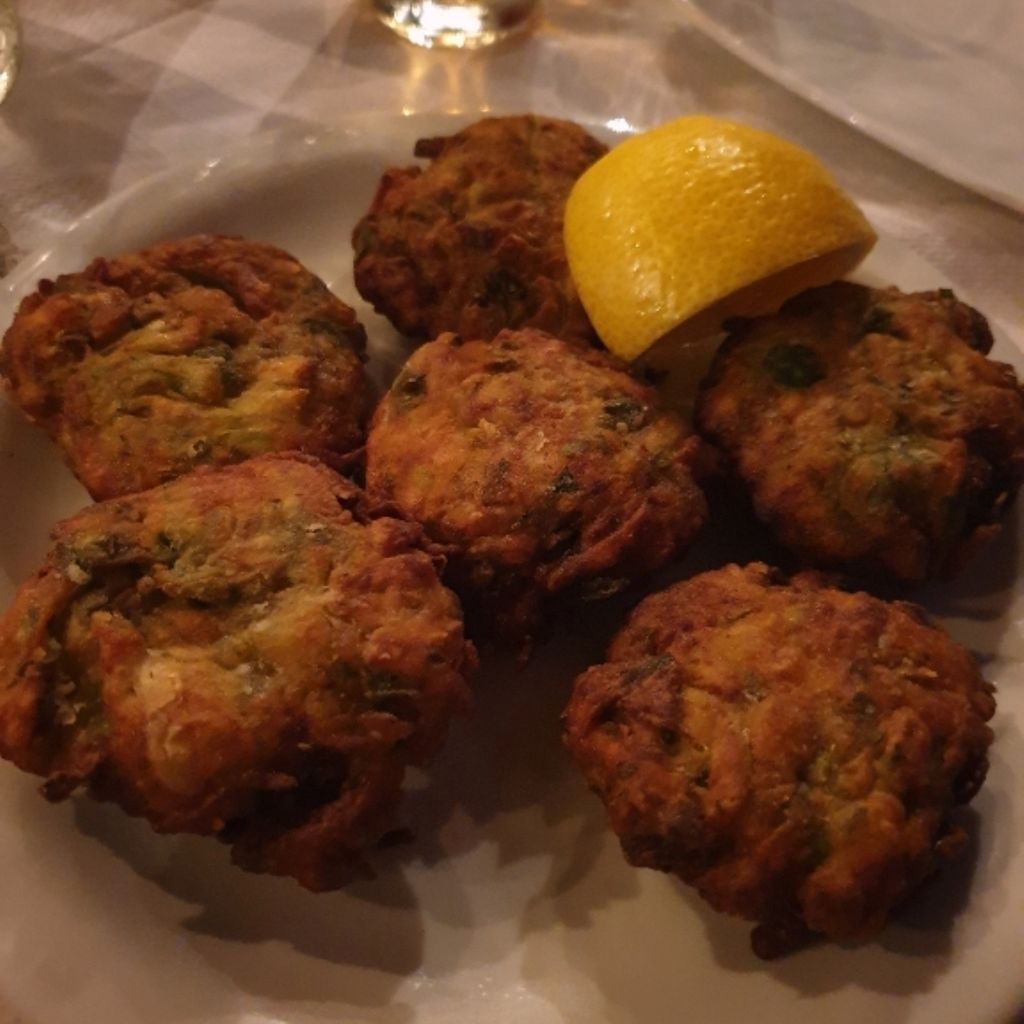 Restaurant To Kare Tou Meze Itea