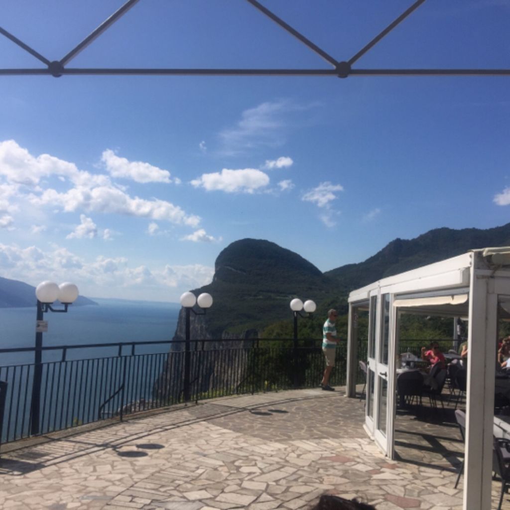 Hotel Ristorante Pizzeria Paradiso Tremosine