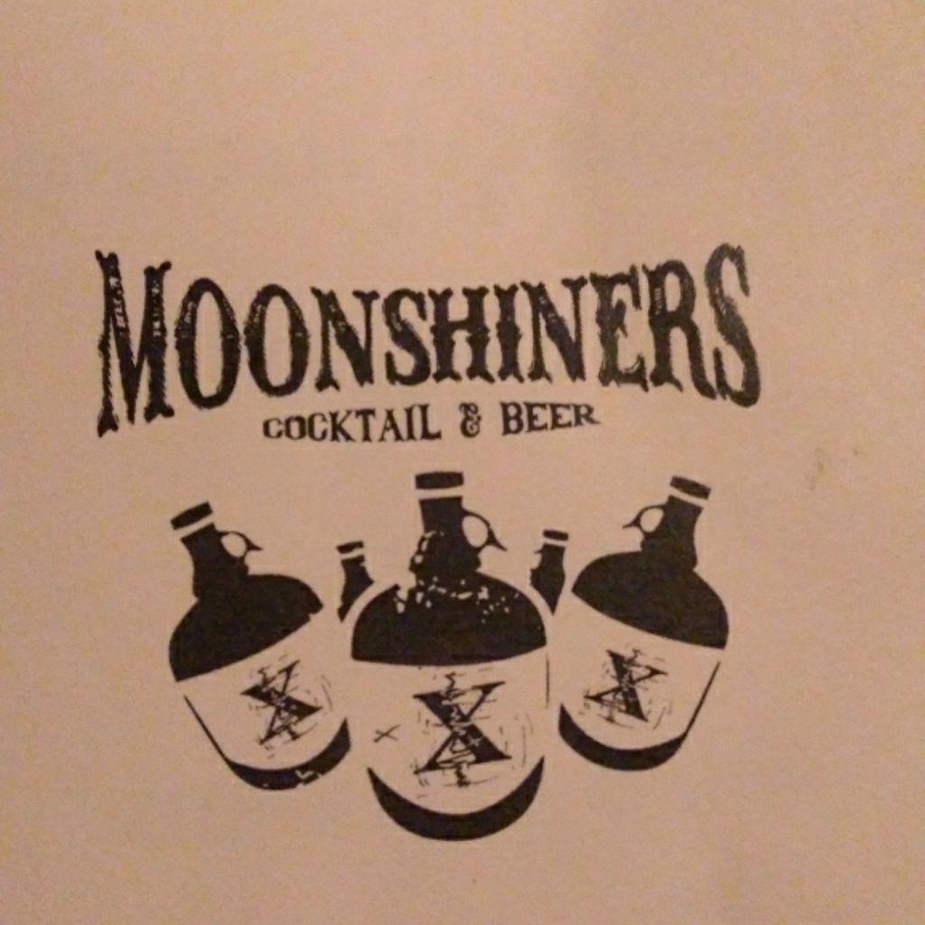 Happy Hour & After-dinner Pub Moonshiners Portocivitanova