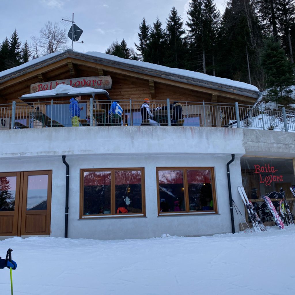 Mountain Hut Baita Loyara Perli