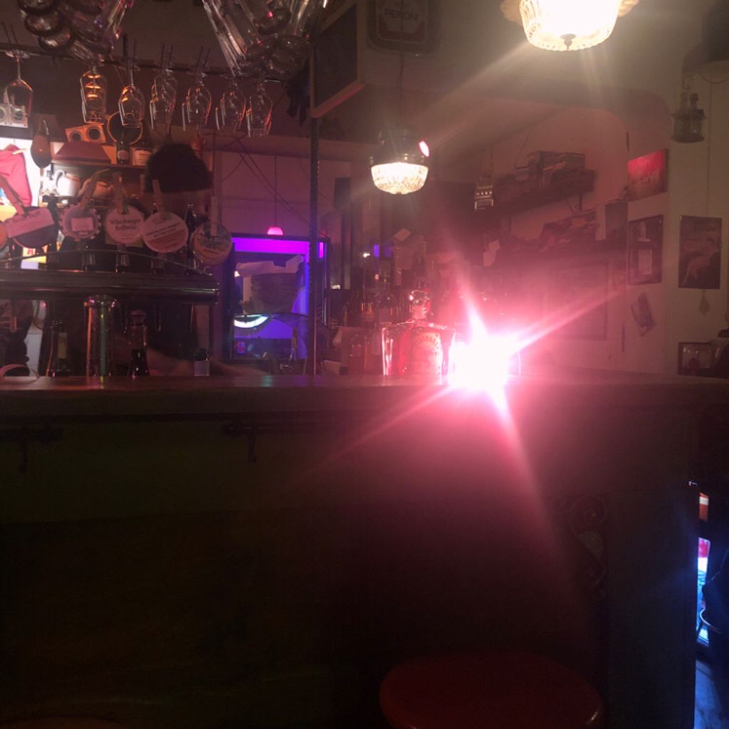 Happy Hour & After-dinner Gastropub Wine Bar Wine shop Tavern Supermarket Pescara