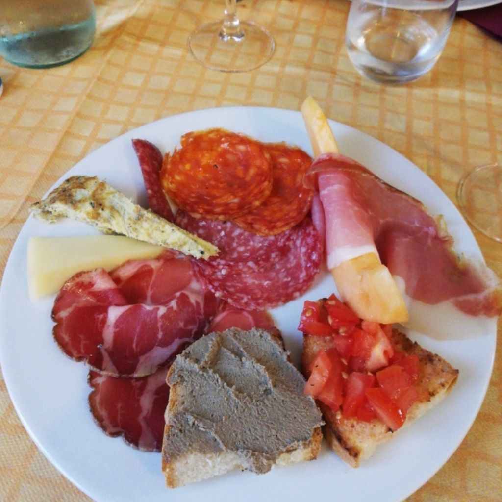 Trattoria Il grottino sul Nera Casteldilago