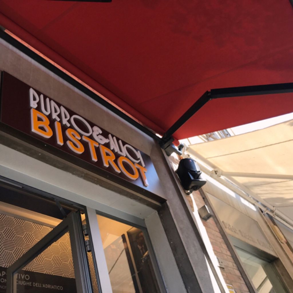 Bistrot Aperitivo e Afterdinner Burro & Alici Bistrot San Benedetto del Tronto