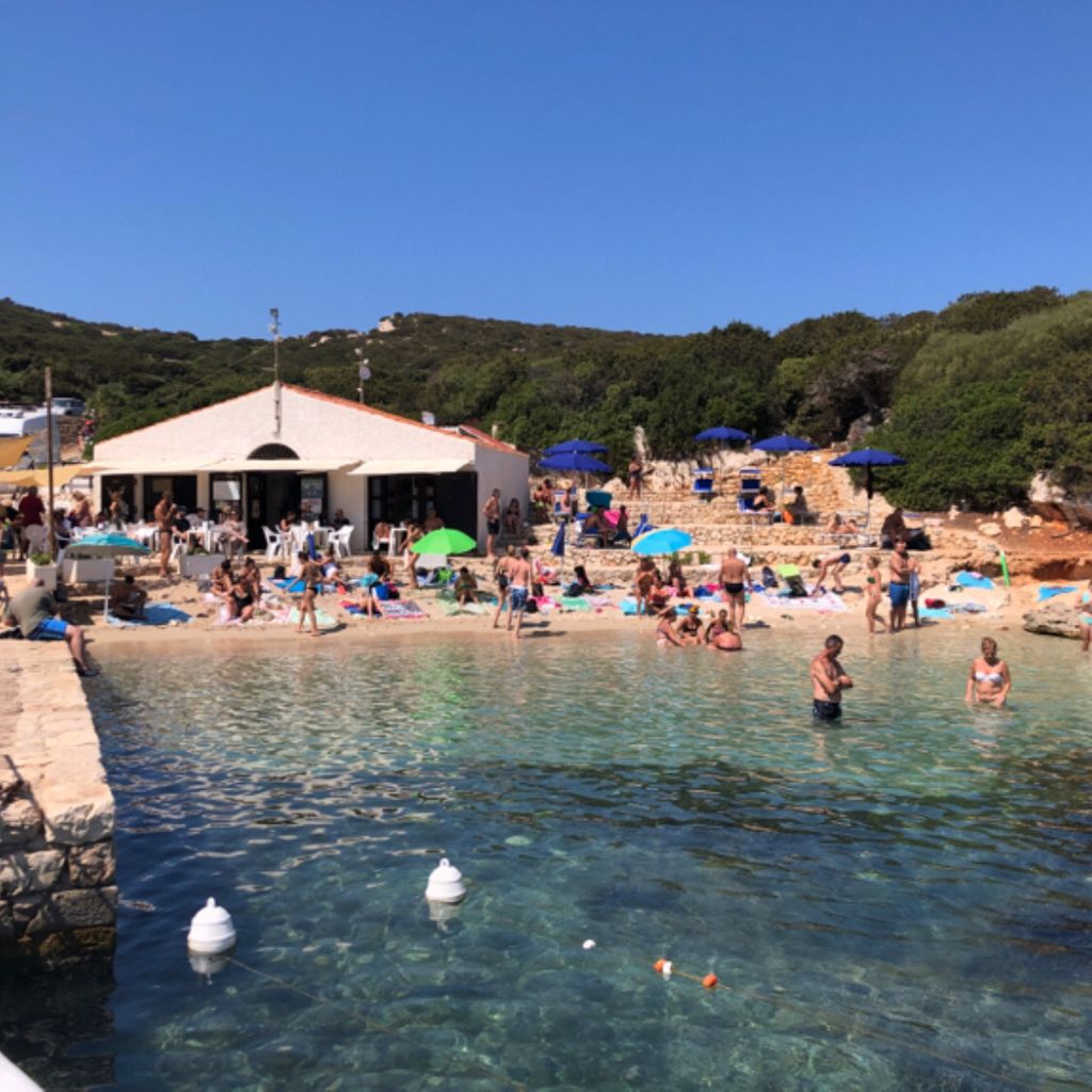 Stabilimento Balneare Coffee Bar Cala Dragunara Pischina Salida
