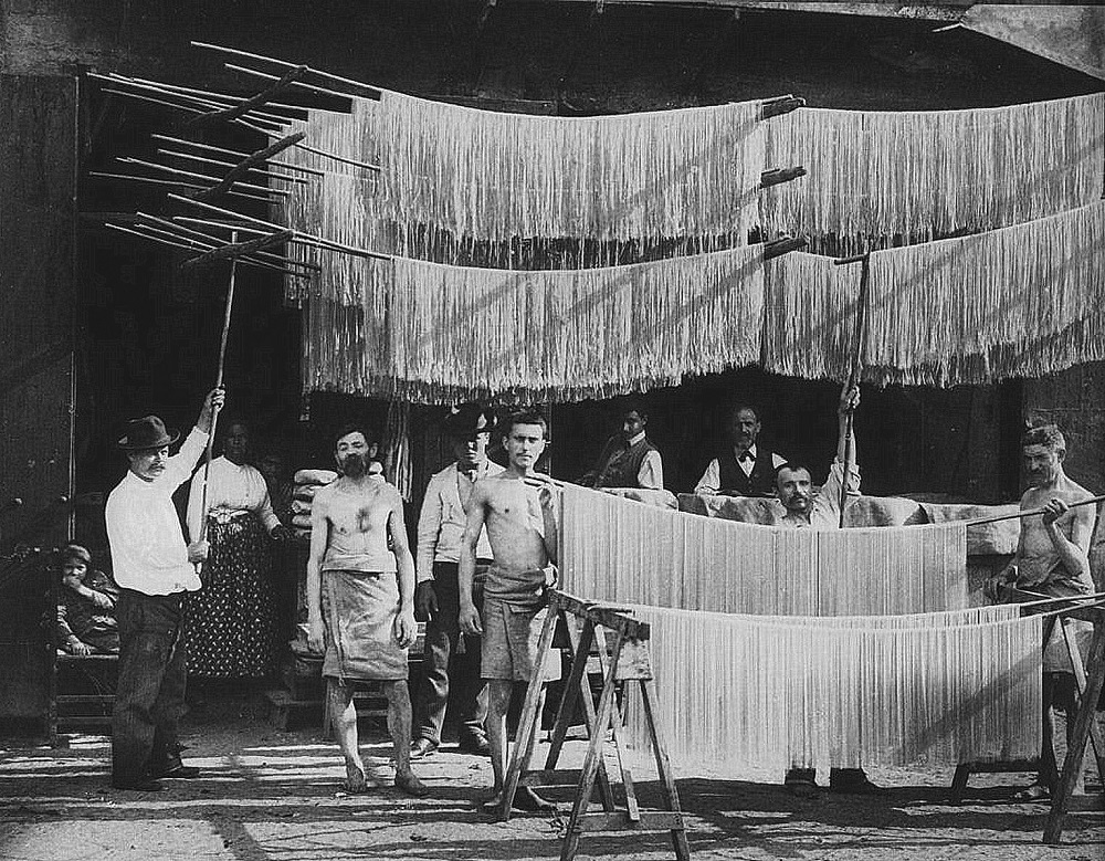 , GRAGNANO E LA SUA PASTA. UNA STORIA RESISTENTE, Foodiestrip.blog